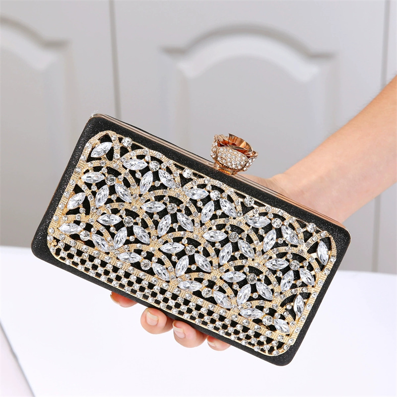 Women Bags In Dubai - Роскошная вечерняя сумка с металлическим каркасом