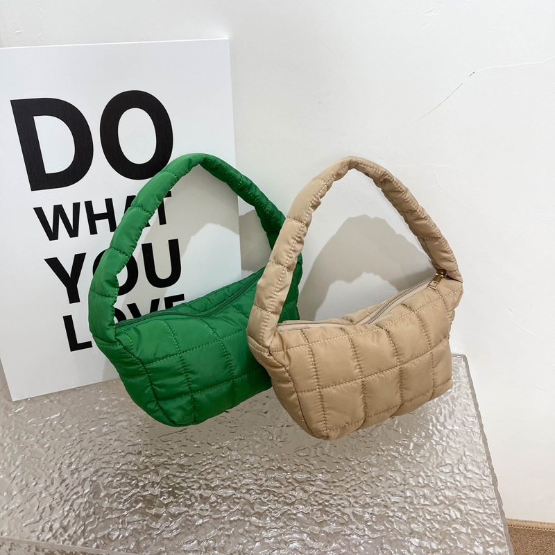 Women Bags Manufacturer - Стеганая Наплечная Сумка-просторная ретро Сумка Хобо