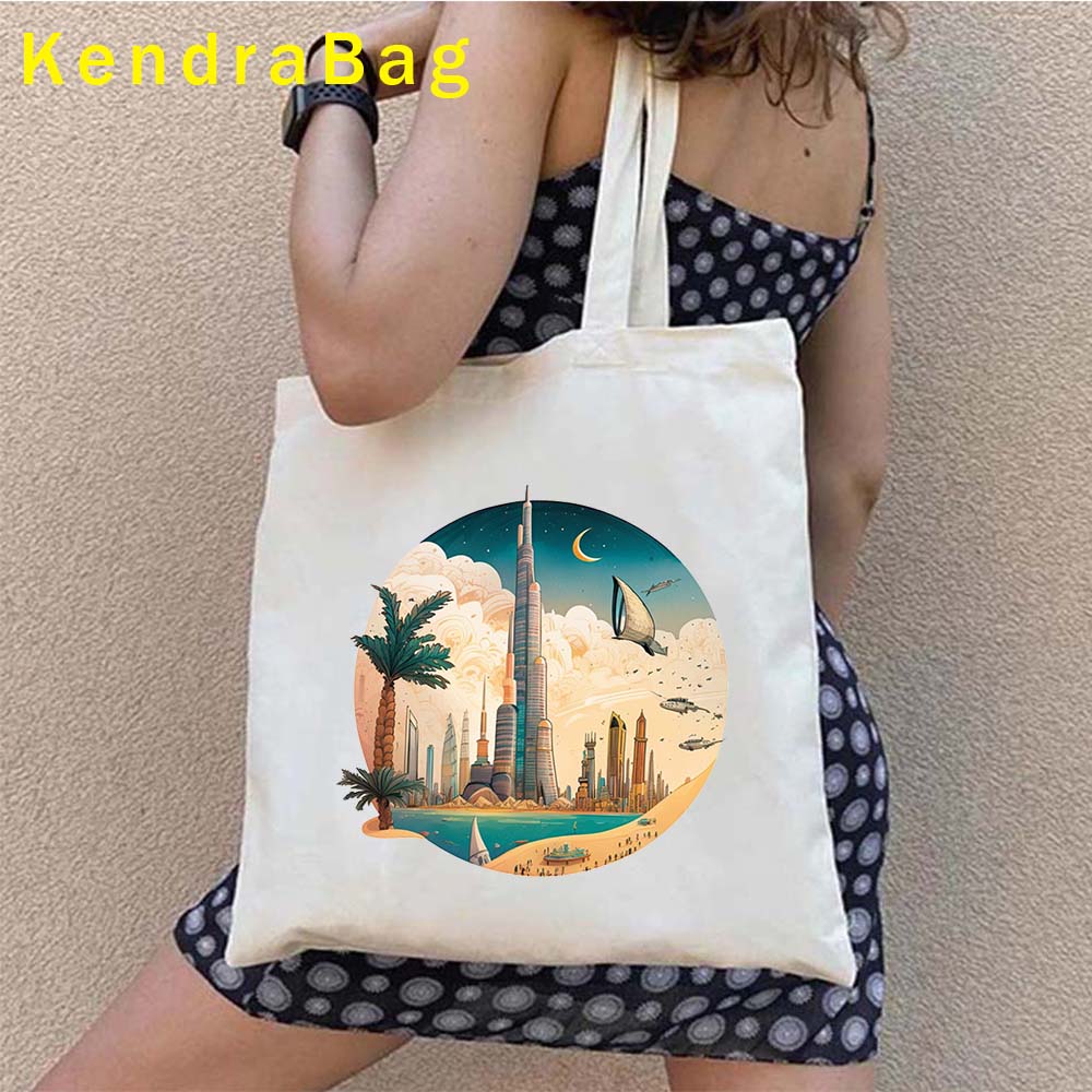 Сумка-тоут с принтом эмблемы О – обзор и цена Women Bags In Dubai