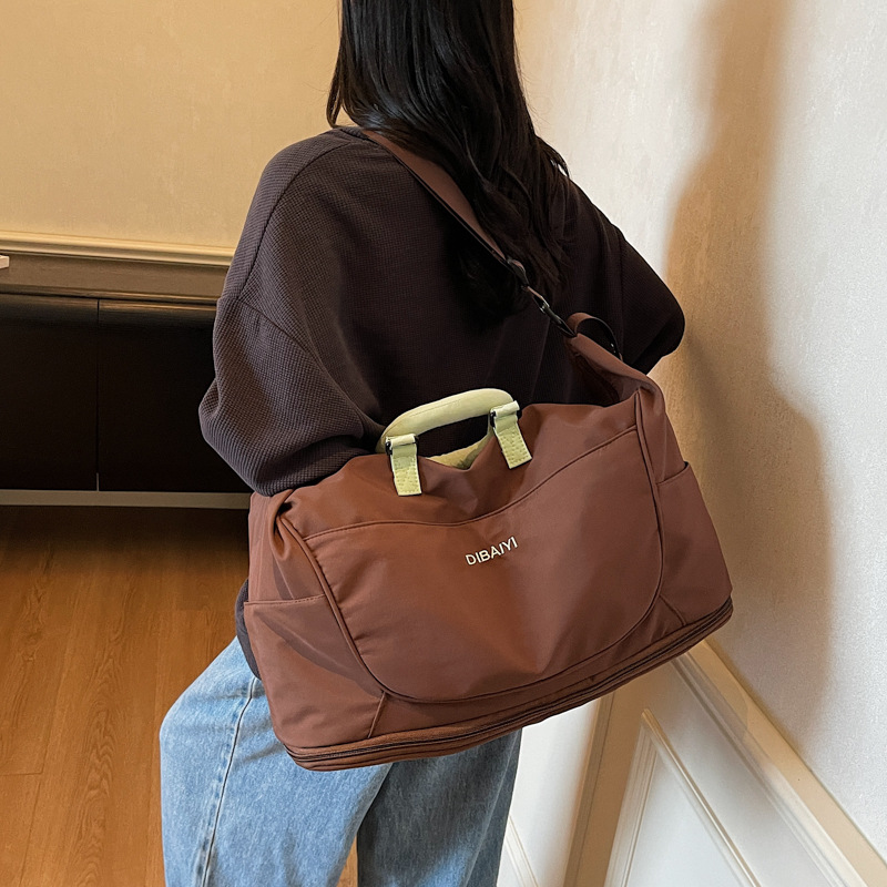 Спортивная сумка, дорожная сум – обзор и цена Women Bags Coach