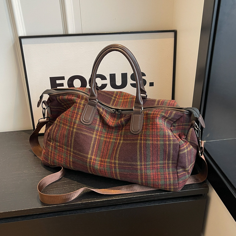 Дорожная сумка, Сумка для плав – обзор и цена Women Bags Coach