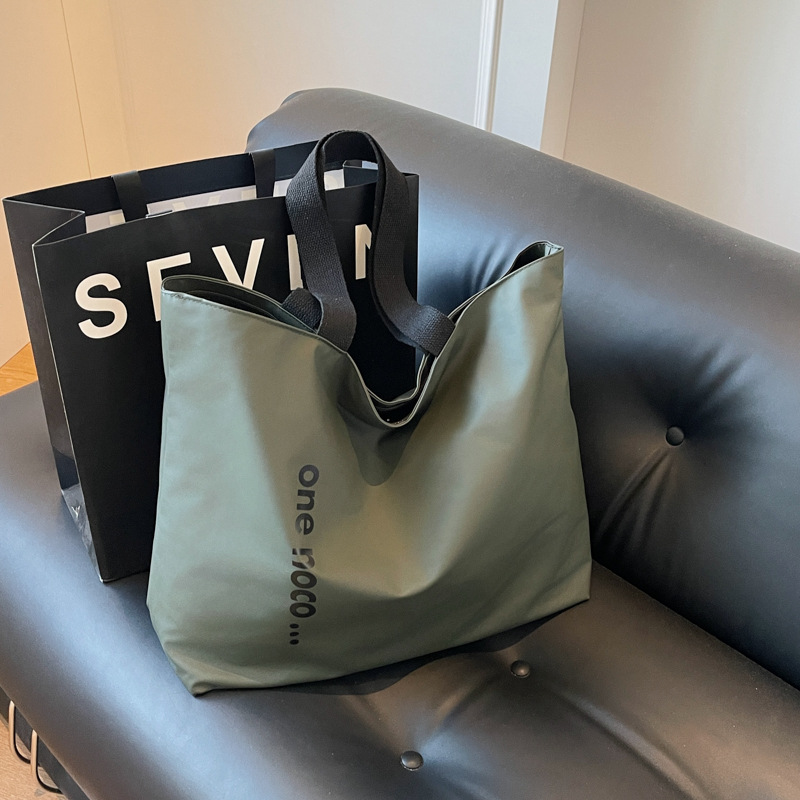 Дорожные сумки, Сумки для плав – обзор и цена Women Bags Coach